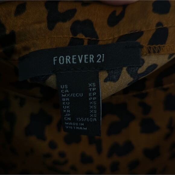 Forever 21 Leopard Print Flounce Mini Skirt Size XS - Picture 6 of 7